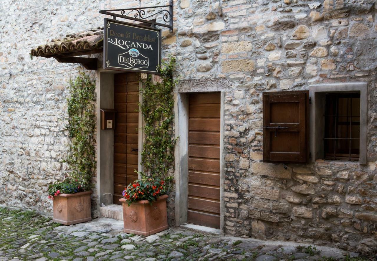 La Locanda Del Borgo Torrechiara Buitenkant foto